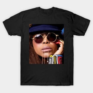 Erykah sunglasses T-Shirt